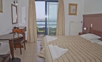 Danaos Hotel