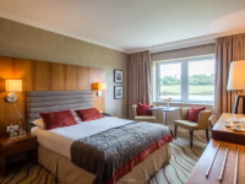 Lakeside Park Hotel & Spa Hotels in Ryde