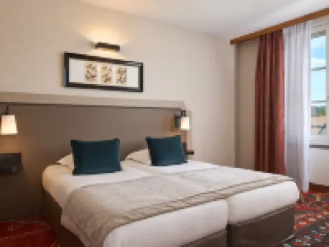 Hôtel le Rempart Hotels in Tournus