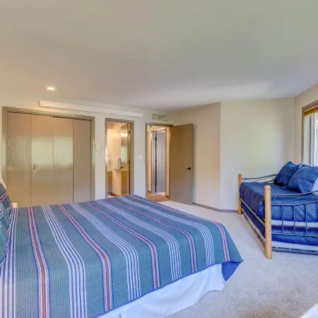 Frostfire E41 2 Bedroom Condo by RedAwning