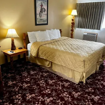 Buffalo Bill's Antlers Inn