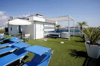 Hotel Tropical - Airport Shuttle
