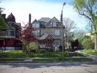 Manderley Bed and Breakfast Hotels in West Milwaukee