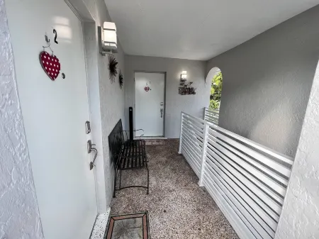 💎stylish Studio Apartment by Miami Airport Отели рядом с достопримечательностью «Plaza de la Cubanidad»