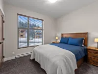Powder Heights #18 Townhouse Hotels in Sun Peaks