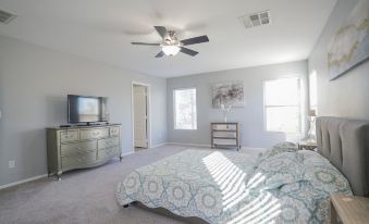 2400Sqft House 6Beds 3Bath Pool Table BBQ