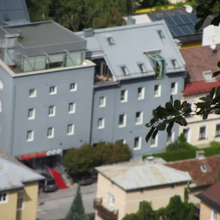 Bergland Hotel - Adults Only Отели рядом с достопримечательностью «Театр «Кляйнес Театер»»