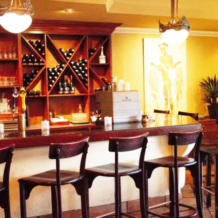 Elite Hotel -Downtown Center- "Ski & Northern Light Tour" "Hot Spring Tour "Long-Term stay"