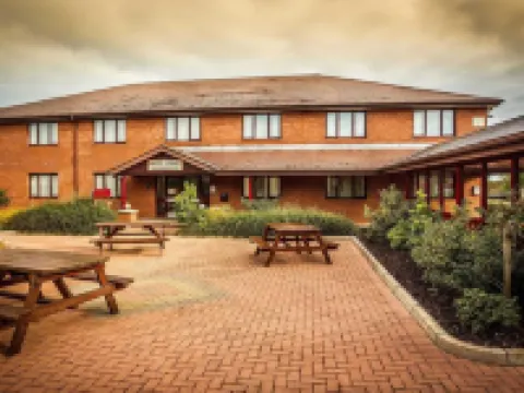 Cohannon Inn Hotels in Dungannon