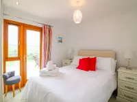 Kingcup Cottage Hotels in Saint Columb