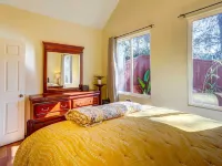 Fallbrook Vacation Rental 3 Mi to Wineries! Hotels in Fallbrook