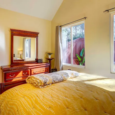 Fallbrook Vacation Rental 3 Mi to Wineries!
