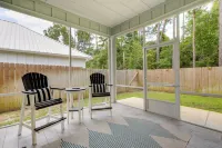 Bright Foley Home w/ Patio - 7 Mi to Wharf & Beach - WiFi