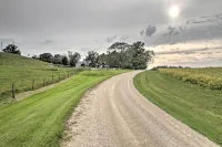 Pet-Friendly Spring Grove Home w/ Serene Yard!