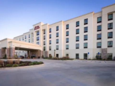 แฮมป์ตัน อินน์แอนด์สวีทส์ กัลฟ์พอร์ต ไอ-10 โรงแรมในกัลฟ์พอร์ต