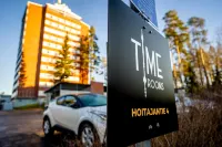 Time Hostel Nova - Bãi đậu xe