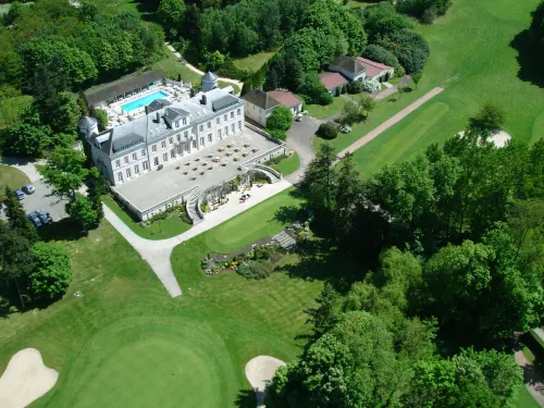 Domaine et Golf de Vaugouard - la Maison Younan Hotels in Fontenay-sur-Loing