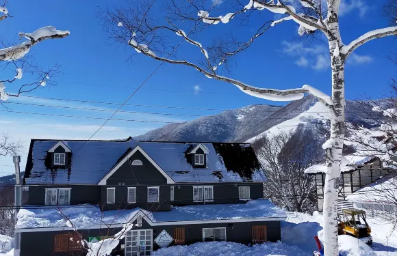 斑尾山山林小屋