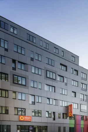 Aparthotel Adagio Access Paris Reuilly Отели рядом с достопримечательностью «Théâtre de la Main d'Or»