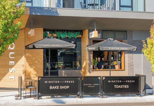 퀘스트 프레스턴