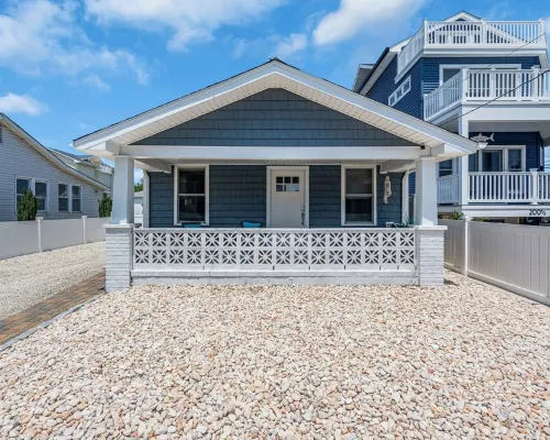 1 Block to Beach, Linens + Towels, BBQ, AC Ξενοδοχεία στην πόλη Belmar
