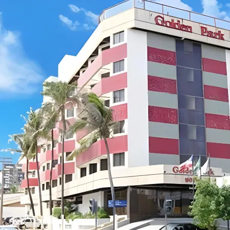 Golden Park Salvador By Nacional Inn Отели рядом с достопримечательностью «Амаралина»