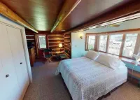 Private River Frontage Cabin! 🌲🚣‍♂️ Paddle, Float, and Relax to Burt Lake!