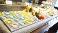HiONE Holiday Hotel - servizio colazione