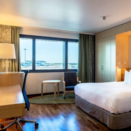 Hilton Helsinki Airport โรงแรมในวานตา