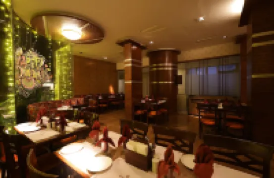 Kailash Parbat Hotel