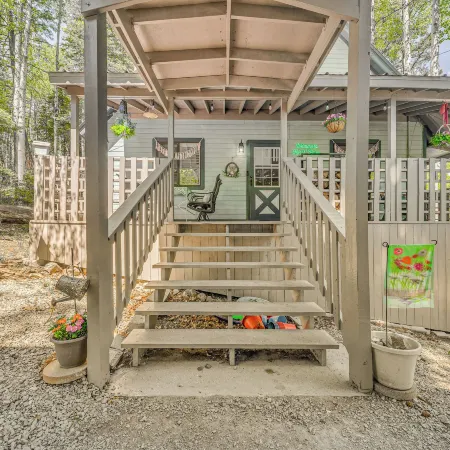 Quaint Cloudcroft Cabin w/ Stunning Forest Views! Hotels in Cloudcroft