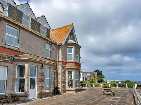 No. 11 Porthminster