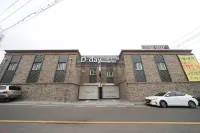 Yeongcheon D-Day Hotel Hotel in zona Geojoam