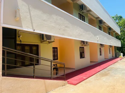 Aashira Residency Hotels in Mayiladuthurai