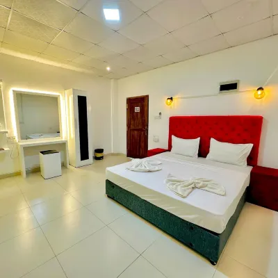 Ismattha Hotel Hotels near Ruwanweli Maha Seya