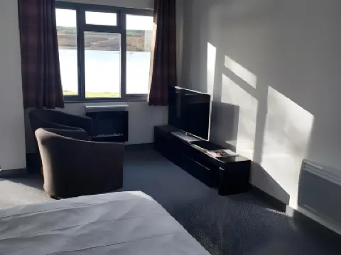 Altnacealgach Motel Hotels in 