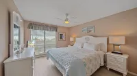 My Happy Place 2 Bedroom Condo - balcony