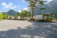Danyang Pine Caravan Camping فنادق في دانيانغ-غون