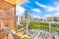 Luana Waikiki Hotel & Suites - Scenic