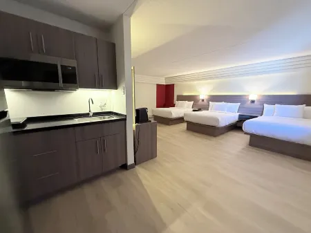 Westport Inn Отели в г. Гранд-Прери