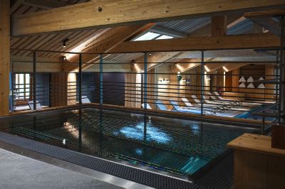 スパ・大浴場 ボールガールの写真