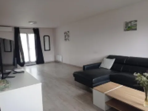 House Bourbon-Lancy 6 persons Hotels in Bourbon-Lancy