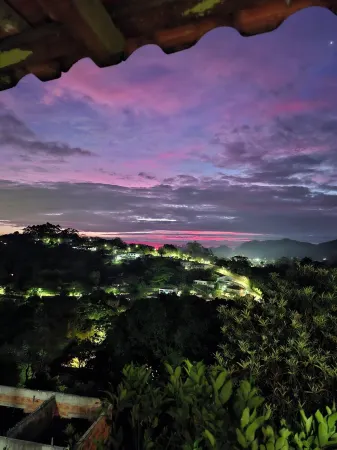 Loft Chalet Fortuna Baron of Javary Miguel Pereira Отели в г. Мигел-Перейра