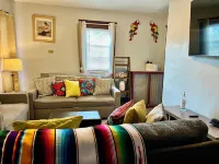 Cozy First Floor Apartment. Located in a quiet neighborhood.