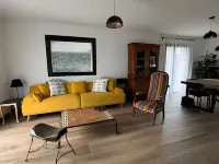 Near Le Touquet, renovated villa for a relaxing break with family or friends. Hotels in Cucq