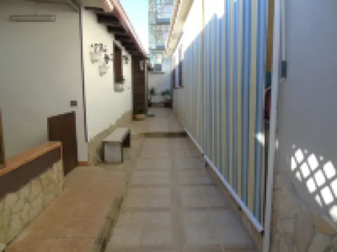 White house in Avola 90 meters from the beach Loggia