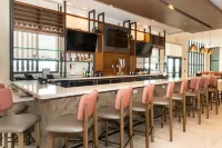 Hilton Garden Inn Mattoon - bar