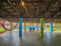 Charming 3-bedroom cabin with AC, WiFi in the beaches of Sonsonate Hotels in Acajutla