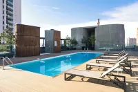 Spot Suites - Pools
