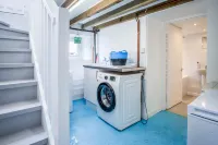 Fern Bank - 5 Bedroom House - Horton